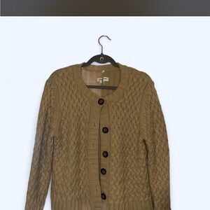 Cable Knit Button-Front Cardigan in Camel